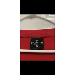 Women's Colosseum Maryland Terrapins‎ Pullover Fleece Sweatshirt XL thumbnail 2