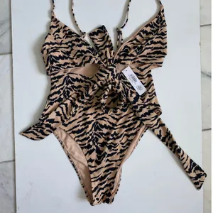 Baltic Born Cyprus One Piece‎ Swimsuit Animal Stripe Tan Black Cutout S0437B M thumbnail 4