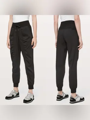Lululemon Dance Studio Jogger 29” Swift Black Size 6 GUC thumbnail 2