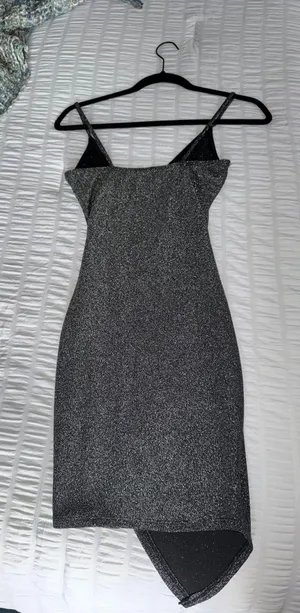 Dress thumbnail 3