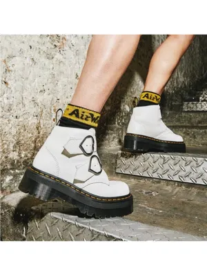 Dr. Martens AirWair Devon Heart White Leather Platform Boots size 5 thumbnail 2