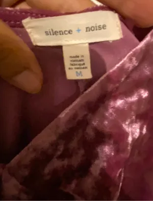 Urban Outfitters Silence + Noise Soft Pink Crushed Velvet Short Romper thumbnail 5