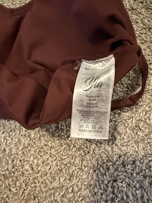 YoungLA Womens Sculpt Seamless Twist Bra Burgundy Medium EUC thumbnail 5