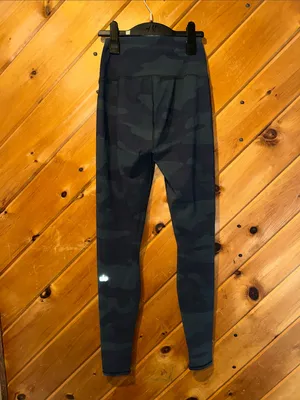 Alo Yoga High-Waist Camo Vapor Leggings thumbnail 8
