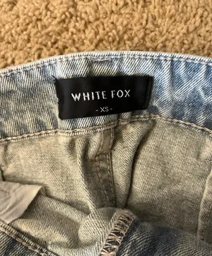 NWT White Fox Jeans thumbnail 4