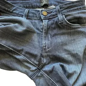 Just Black Mid Rise Blue Soft Skinny Denim Women’s Minimalist Jeans SZ 26 # 1543 thumbnail 4