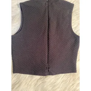 inTu. Women's Size Small Sleeveless Mock Neck Top Black Textured Zip Back TW2908 thumbnail 7