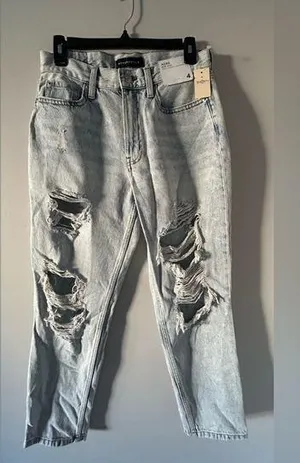 Aeropostale mom jeans thumbnail 1