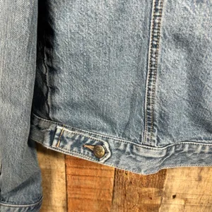 Ann Taylor LOFT Blue 100% Cotton Denim Trucker Jacket Classic Small Jean thumbnail 9