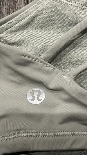 Lululemon Sports Bra thumbnail 4