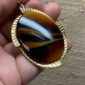 Vintage Sarah Coventry Amber Swirl Witchy Vibe Goddess Pendant Capsule Retro thumbnail 9