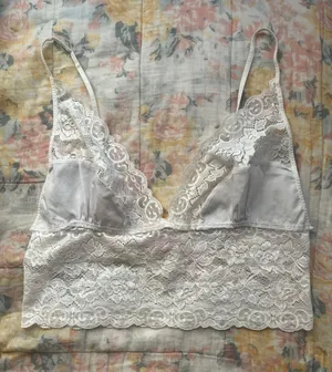 Vintage white lace lingerie crop top thumbnail 1