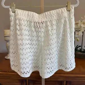 Show Me Your Mumu Hendrix Lace Shorts White S NWOT thumbnail 3