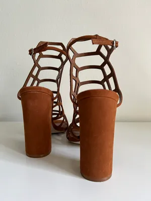 Steve Madden Cognac Heels thumbnail 4