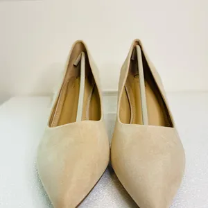 Beige faux suede pumps heels Tan Size 10 thumbnail 5