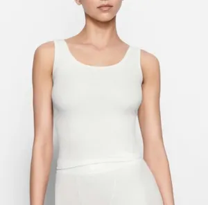 SKIMS Soft Lounge Tank Top S thumbnail 2