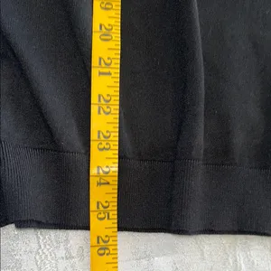 Zara Women's Black Crewneck Sweater thumbnail 11