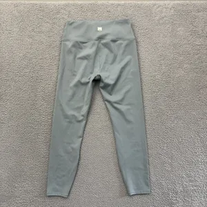 Vuori Inversion Ribbed Leggings Mist Green Athletic Workout Women's Medium x 24 thumbnail 3