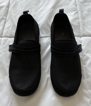 Orthofeet‎ Quincy Slip On Shoes Sneakers Womens 8 Black Comfy Workwear thumbnail 1