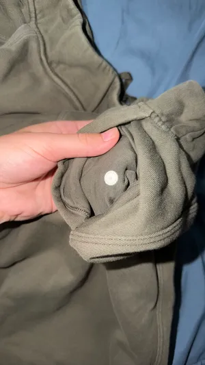 Lululemon joggers thumbnail 2