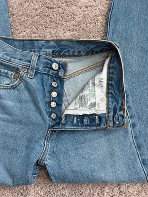 Levi's 501 Women’s High-Rise Straight Leg Jeans thumbnail 5