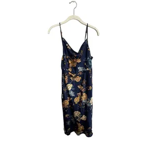 Selfie Leslie ✨SUKI FRONT SPLIT MIDI DRESS ORIENTAL FLORAL PRINT NAVY✨ thumbnail 8