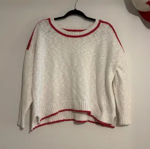 American Eagle Sweater Outfitters American thumbnail 1