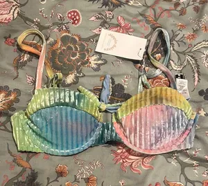 Dippin' Daisy's Bikini Top thumbnail 1