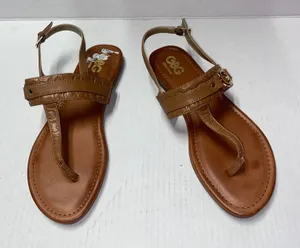 GBG Los Angeles Brown Faux Leather T-Strap Flat Sandals Women's Size 11 thumbnail 1