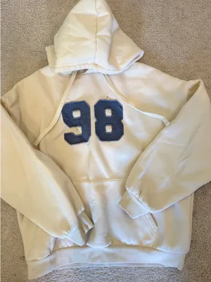 Edikted Hoodie thumbnail 1