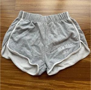 Brandy Melville Shorts thumbnail 1