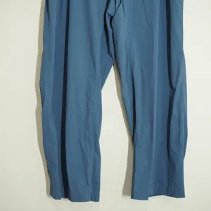Mountain Hardwear Women's Size Medium Hiking Pants Capri Blue Dynama Ripstop thumbnail 3