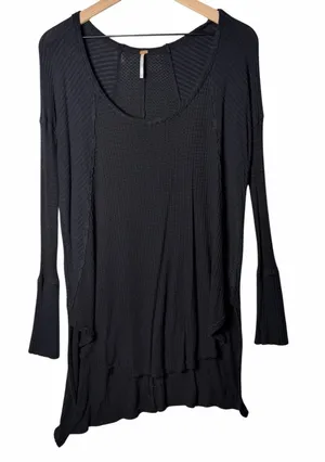 We The Free Free People Black Tunic Top Waffle Knit Thermal Long Sleeve size L thumbnail 1