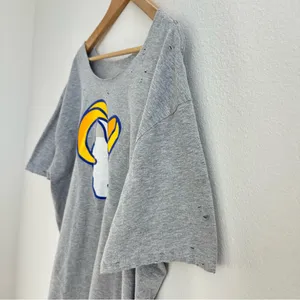 Fanatics Los Angeles Rams off the shoulder T-Shirt thumbnail 8