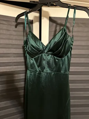Windsor Rae Formal Satin Pleated Bust Mermaid Dress thumbnail 2