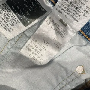 Levi’s 501 Cutoff Shorts Women’s 32 thumbnail 4