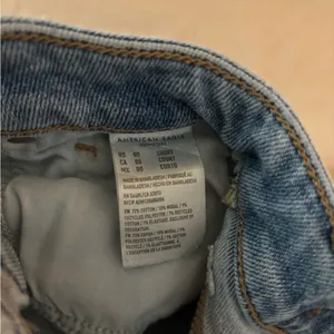 American Eagle Mom Jeans thumbnail 6