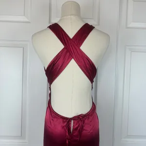 GLNEGE burgundy backless maxi prom dress thumbnail 2
