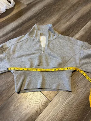 ALO Yoga Vixen Fleece 1/4 Zip Sweatshirt Athletic Heather Grey thumbnail 8