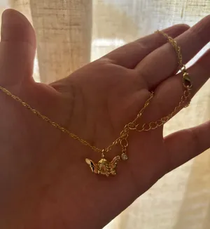 Brandy Melville Gold Cherub angel necklace thumbnail 2