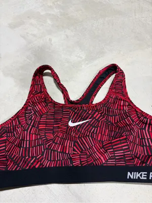Nike Pro Women's Red Patterned Sports Bra large thumbnail 5