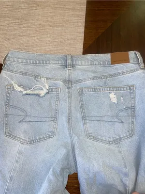 American Eagle 90s Skinny Jeans Women’s Size 12 Light Wash Distressed High Rise thumbnail 6