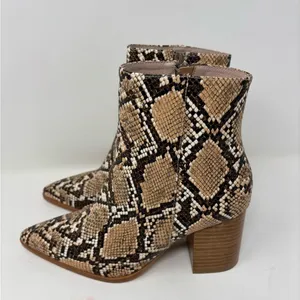 Raye Revolve Merit Size 6.5 High Heel Bootie‎ Natural Snake Skin Embossed thumbnail 3