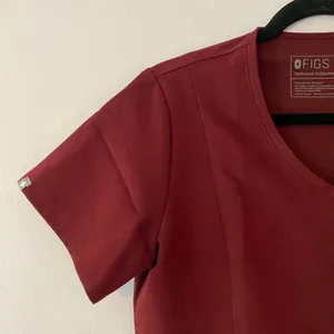 FIGS Burgundy Red Purple Aburi Fitted Scrub Top Uniform Women's size Small thumbnail 3