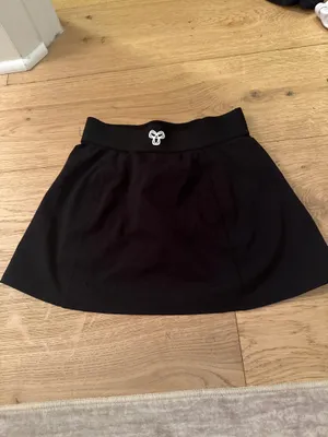 Aritzia Skirt Mini thumbnail 2