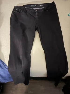 Women’s Skinny Jeans thumbnail 1