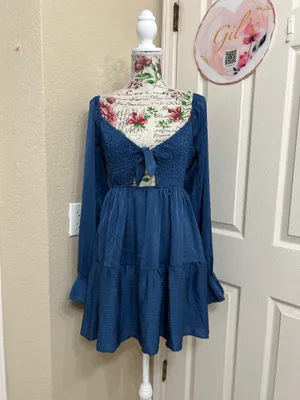 Le Lis Blue Smocked Babydoll Mini Dress Tie Front Boho size M thumbnail 2