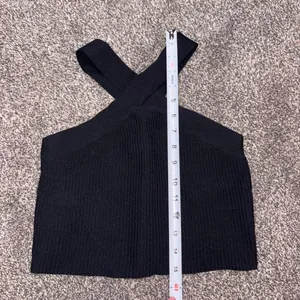 Sincerely Jules Black ribbed knit crop top with cross back detail thumbnail 4