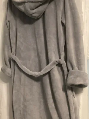 Victoria’s Secret warm fleece robe. Size Small thumbnail 4