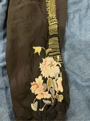 Johnny Was embroidered cupro jogger pants black sz M boho artsy thumbnail 4